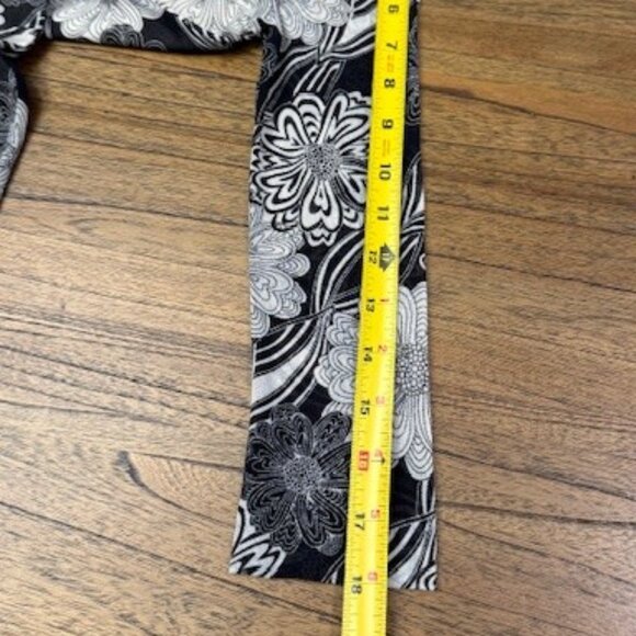 CAbi Bali Free Spirit Floral Mesh Tunic - Picture 8 of 12